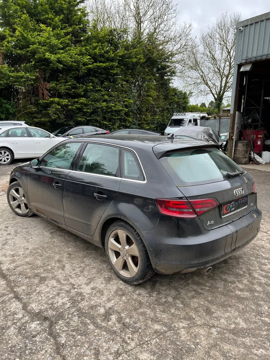 Breaking audi a3 2.0tdi clha 2014 5 door - Image 3