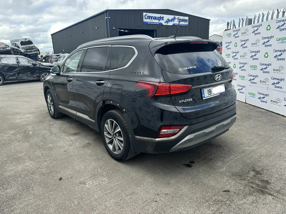 2019 HYUNDAI SANTA FE JUST IN FOR BREAKING - Image 3