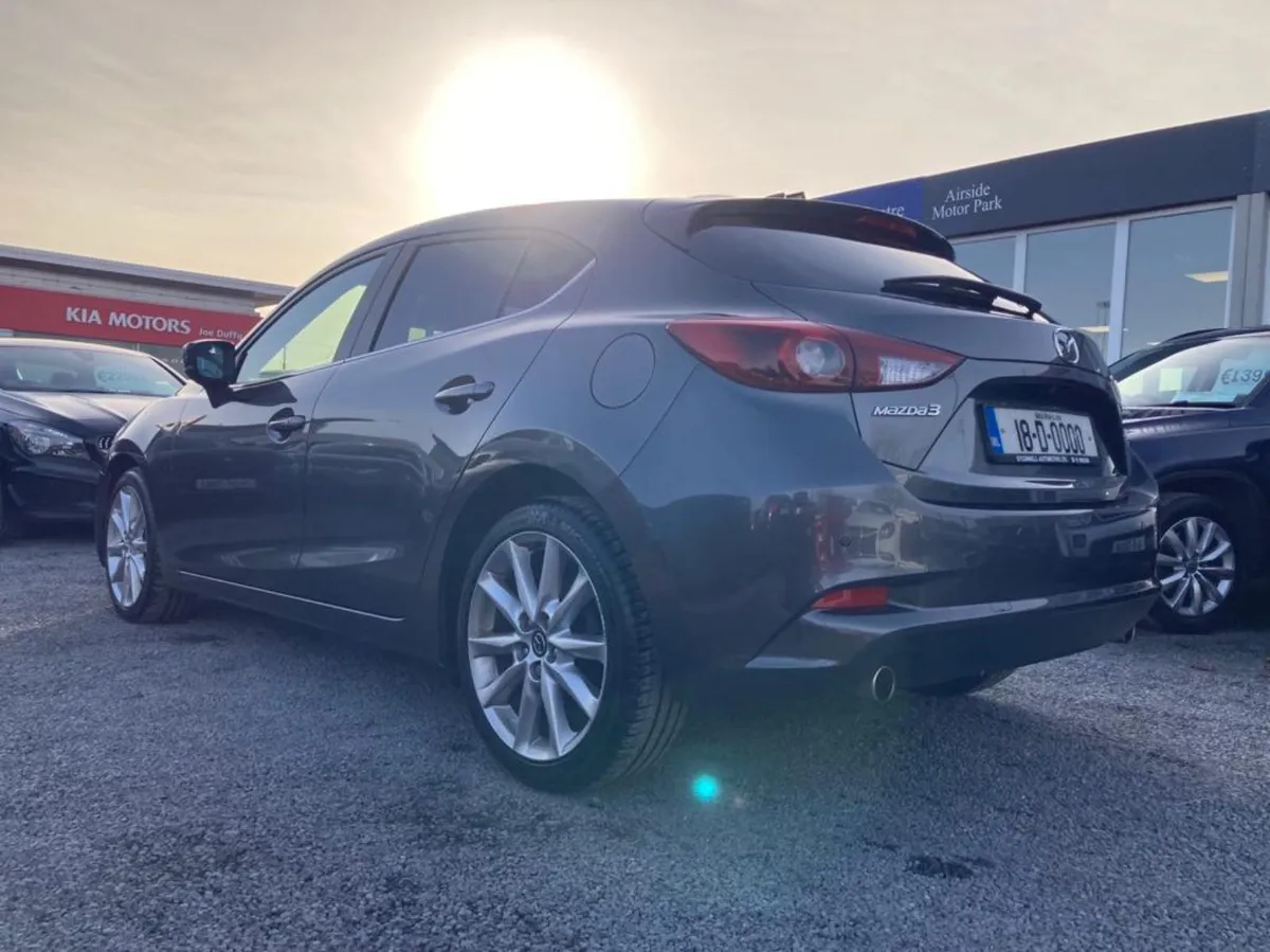 2018 MAZDA 3 2.2L DIESEL**TOP SPEC** - Image 4