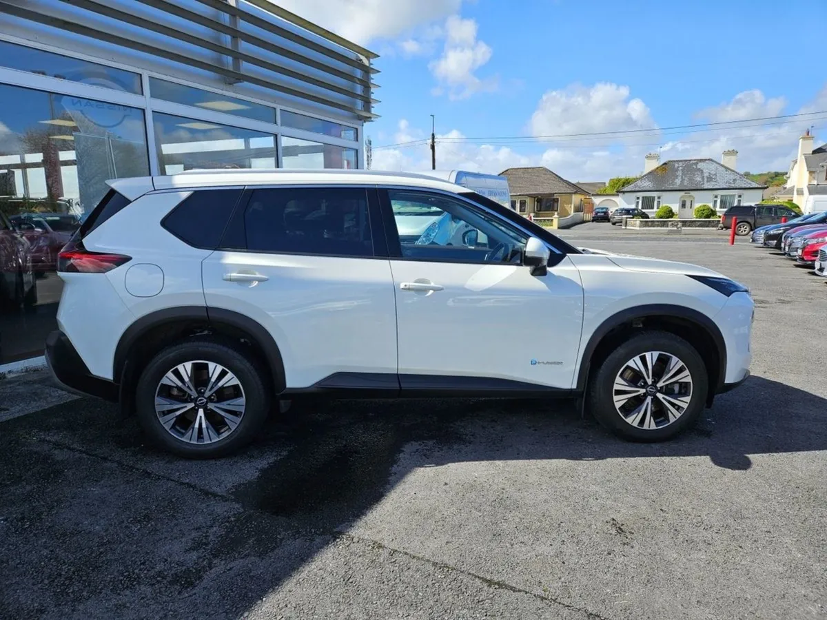 Nissan X-Trail Epower X-trail SV Premium 5 Seater - Image 2