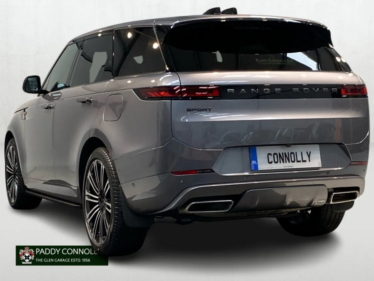 Land Rover Range Rover Sport Sport n1 Commercial - Image 4