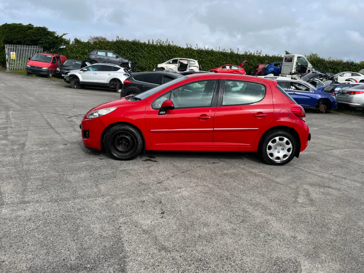 2012 Peugeot 207 1.4 HDI - Image 4