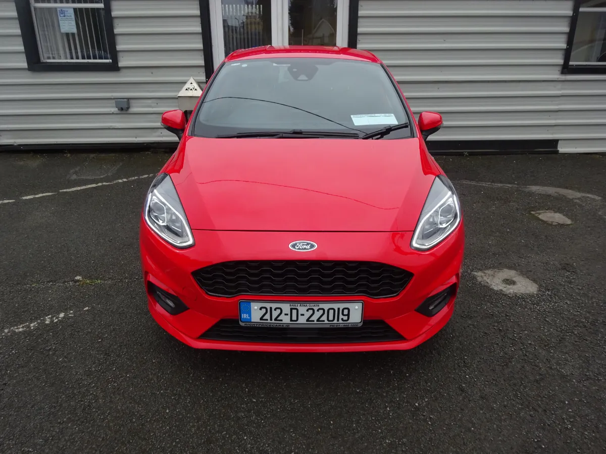 FORD FIESTA 1.0 PETROL 5 DOOR AUTOMATIC ST LINE ST - Image 2