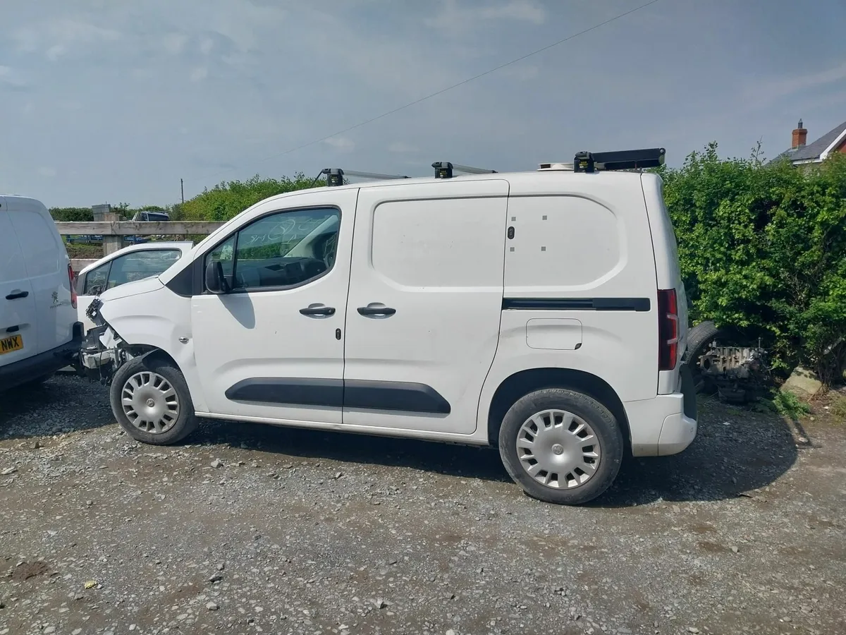 BERLINGO PARTNER COMBO BREAKING - Image 1