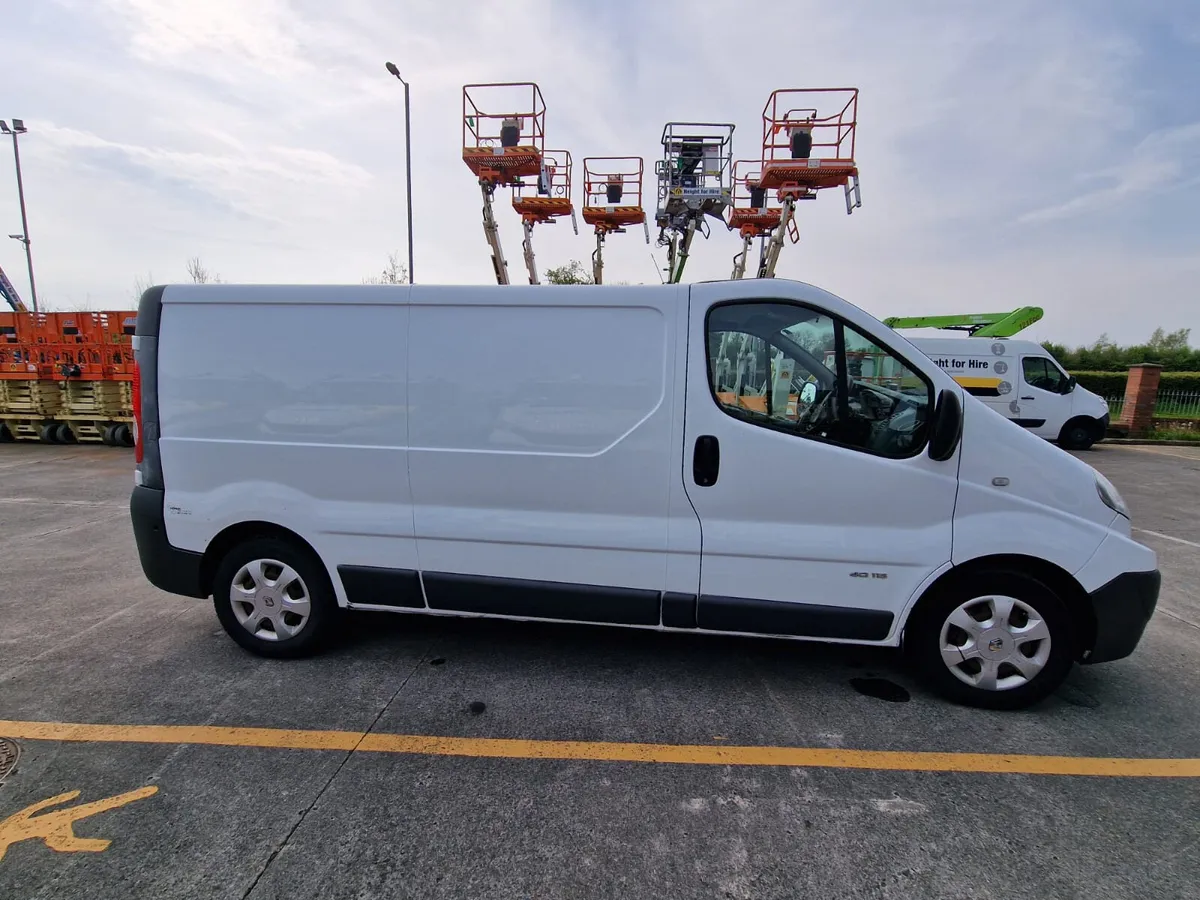 Renault Trafic 2013 - Image 2