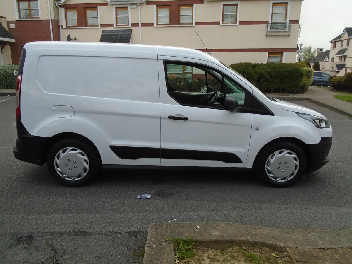 FordTransit Connect,One Owner,Total Price 13000 - Image 1