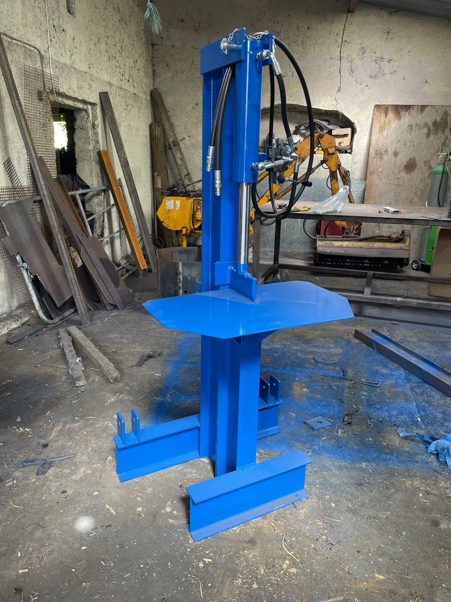 Log splitter for sale in Co. Cork for €12,345 on DoneDeal