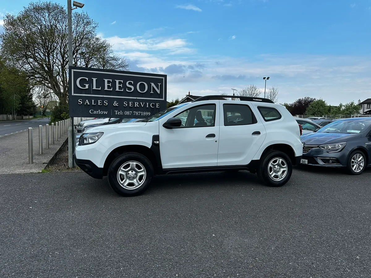 222 Dacia Duster 1.0 Petrol - Only 1700 KM - Image 1