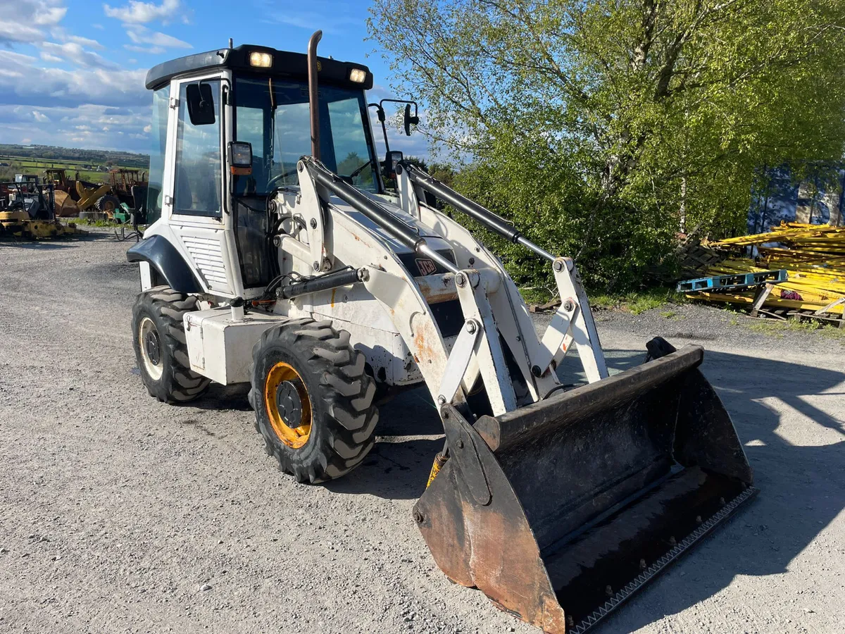 JCB 2CX Loader / Compressair - Image 1