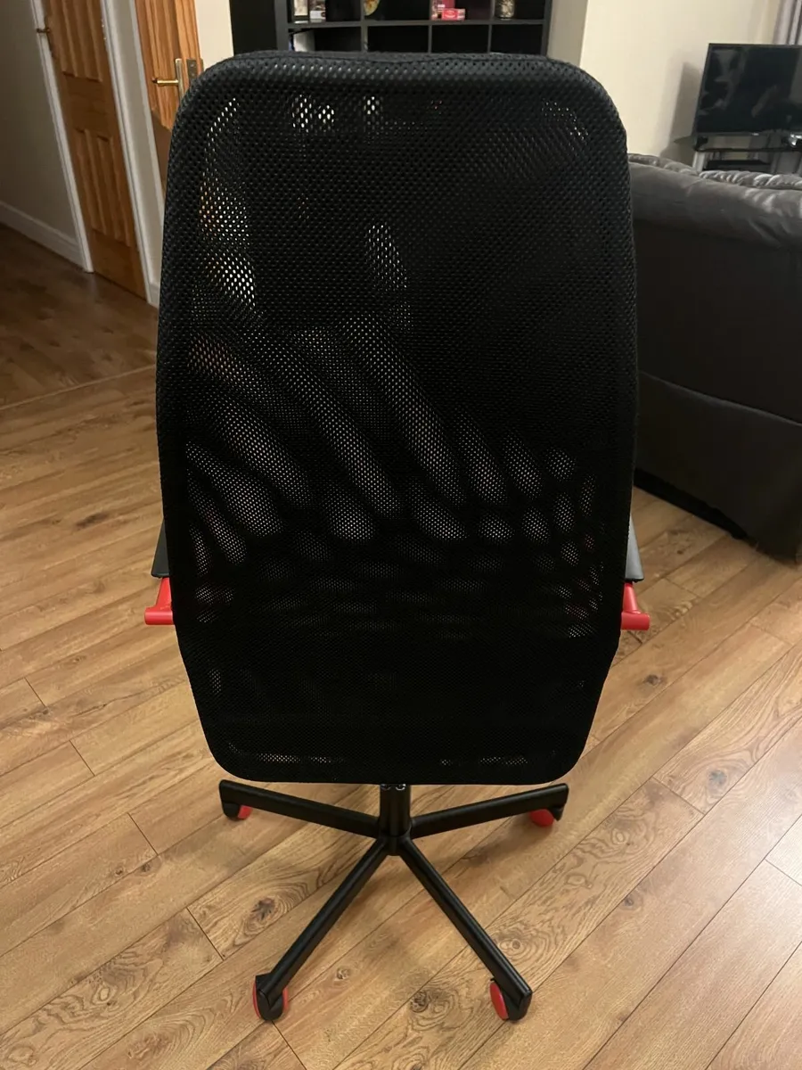 Ikea office chair for sale in Co. Cork for €35 on DoneDeal
