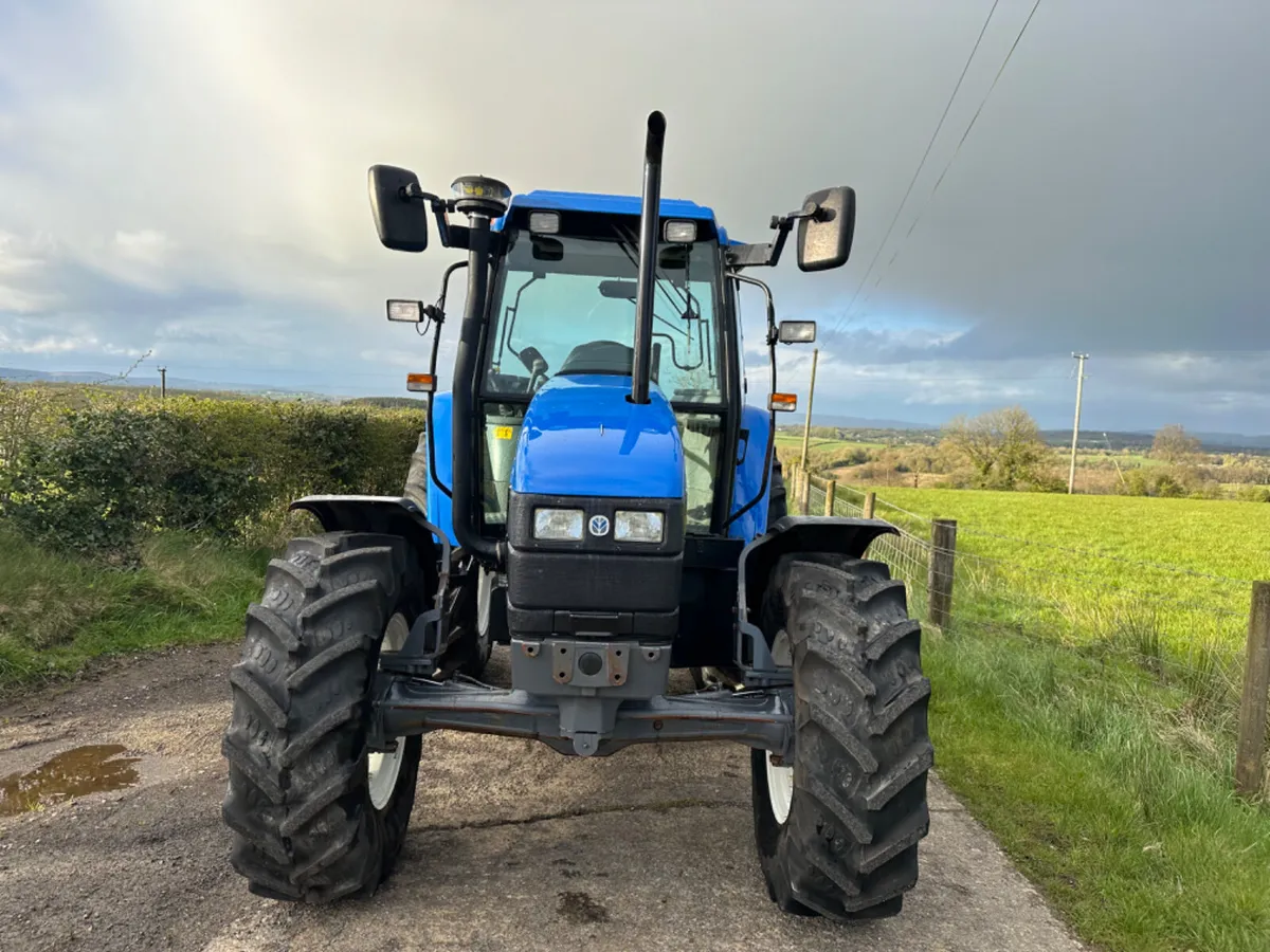 NEW HOLLAND  TS100 - Image 2