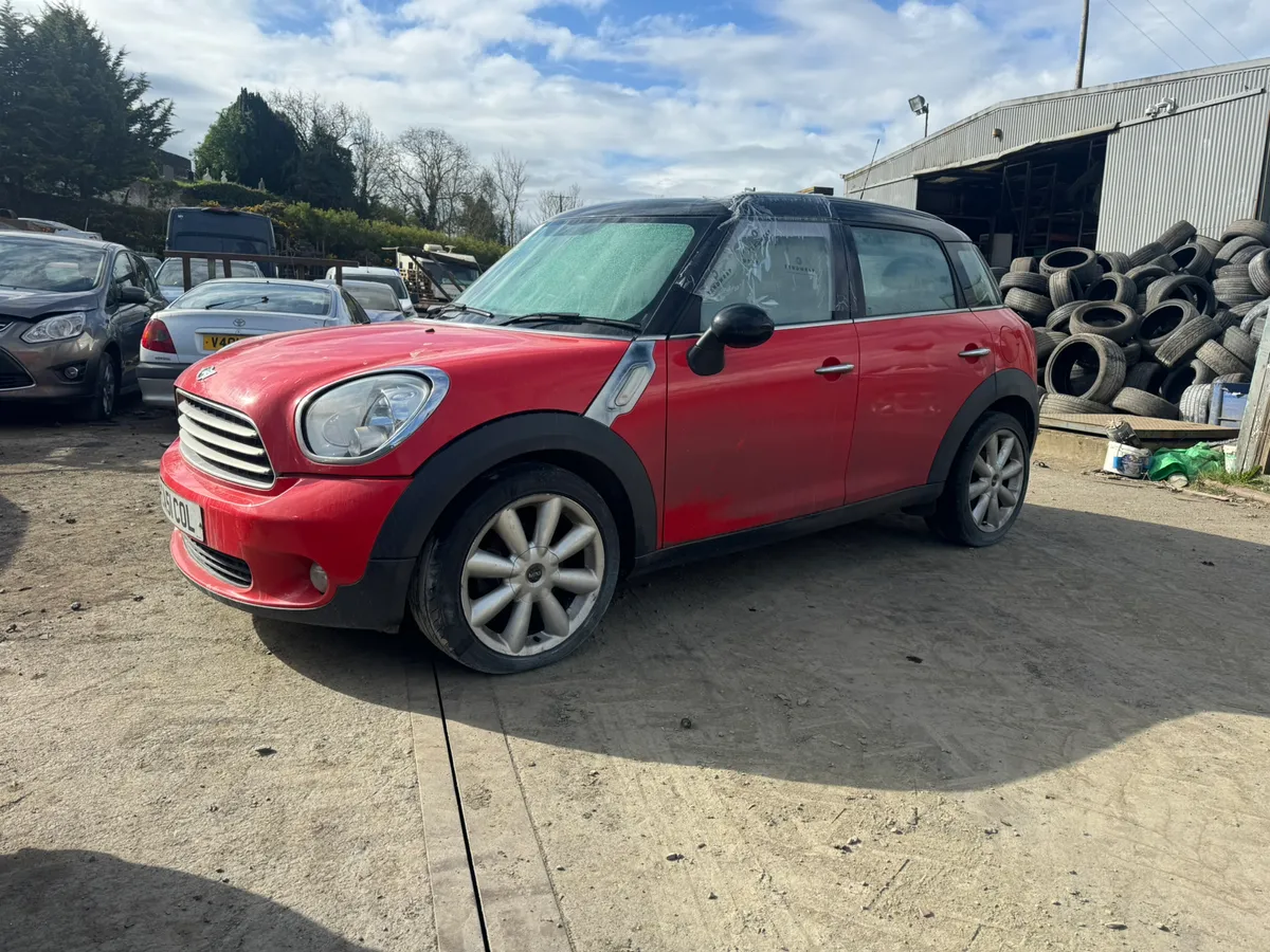 Breaking 2011 mini countryman 1.6 D - Image 1