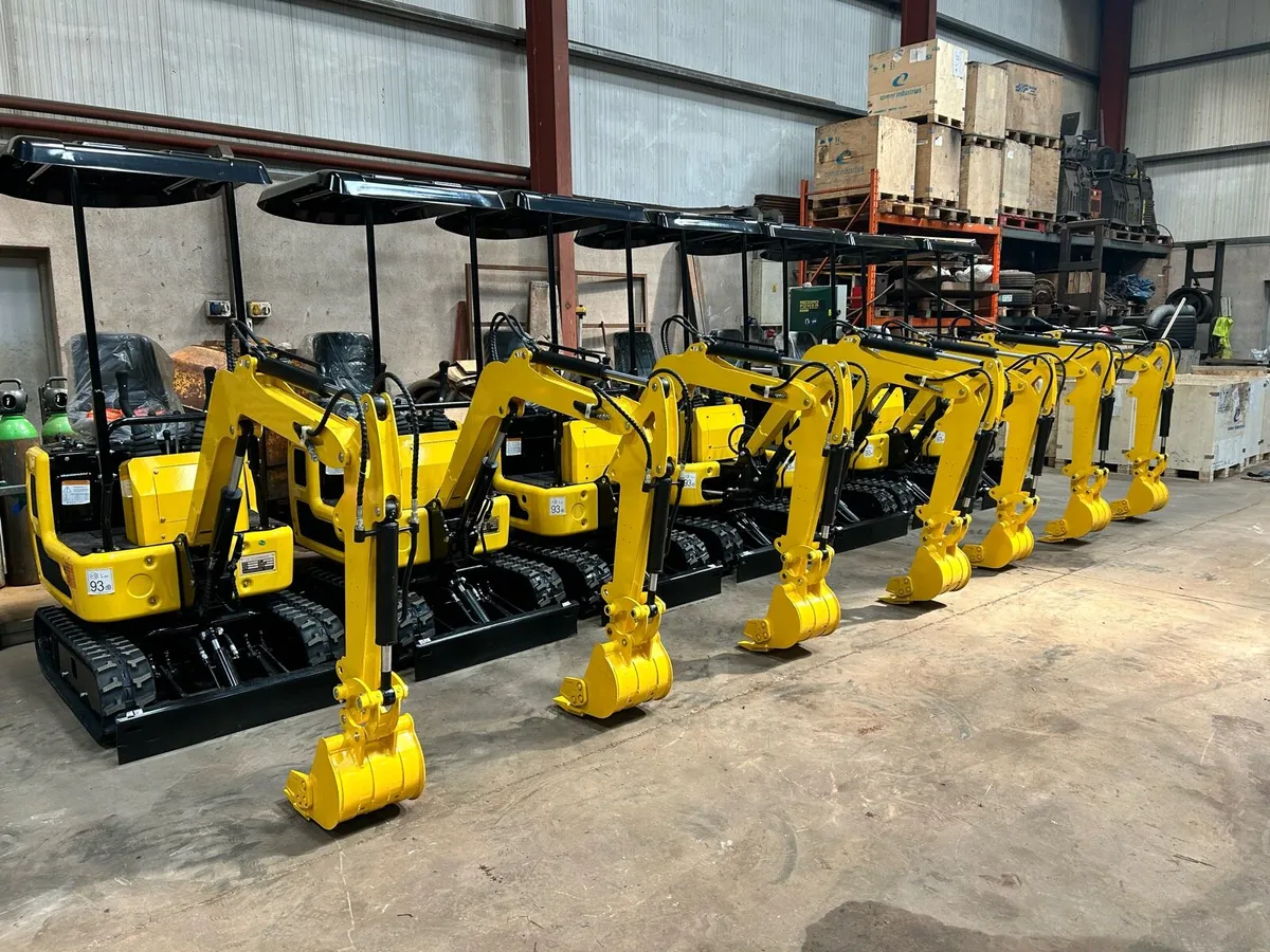 Mini diggers for sale in Co. Tyrone for €0 on DoneDeal