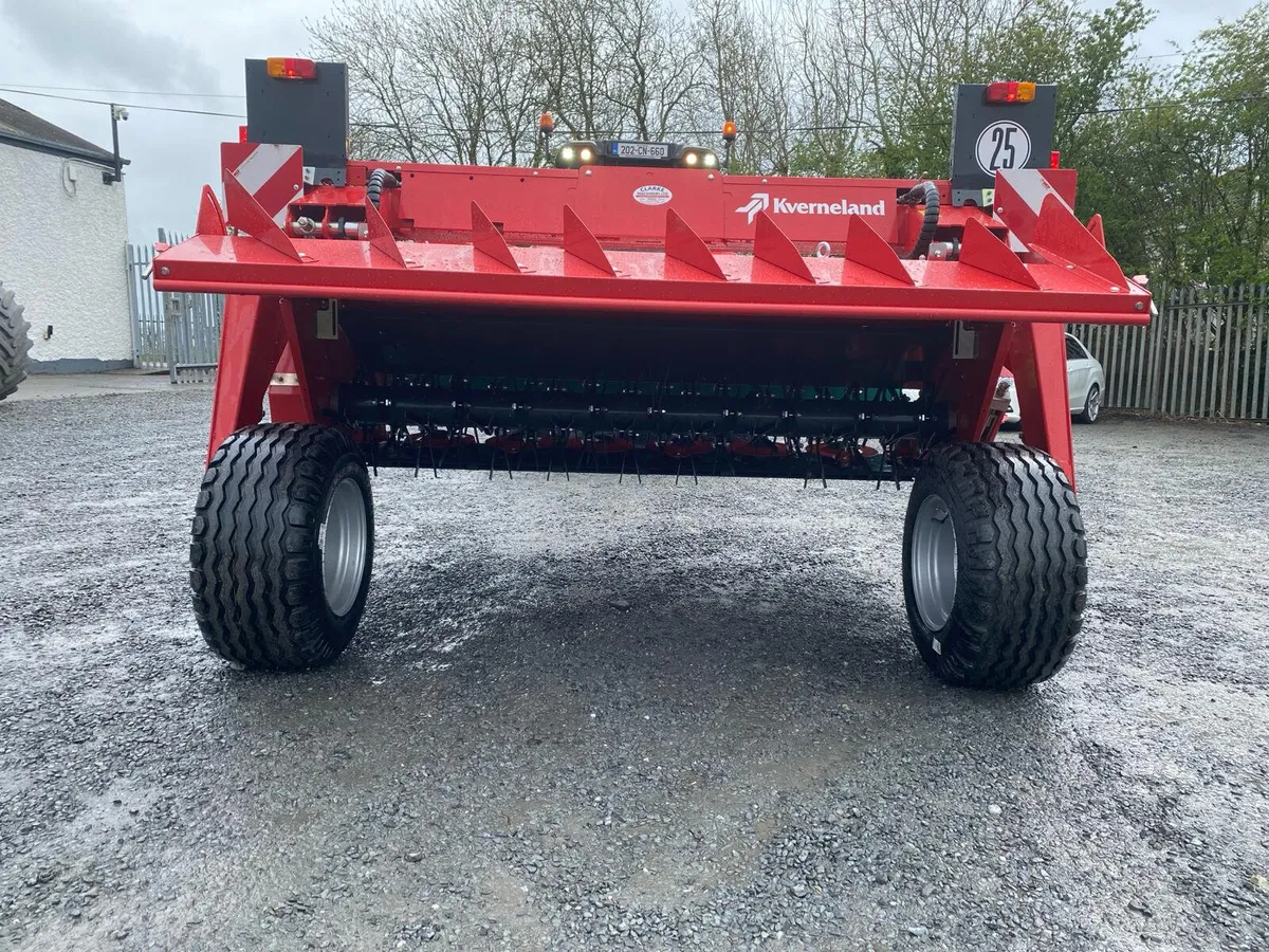 💥 Kverneland 4332 LT Trailed Mower Conditioner 💥 - Image 4