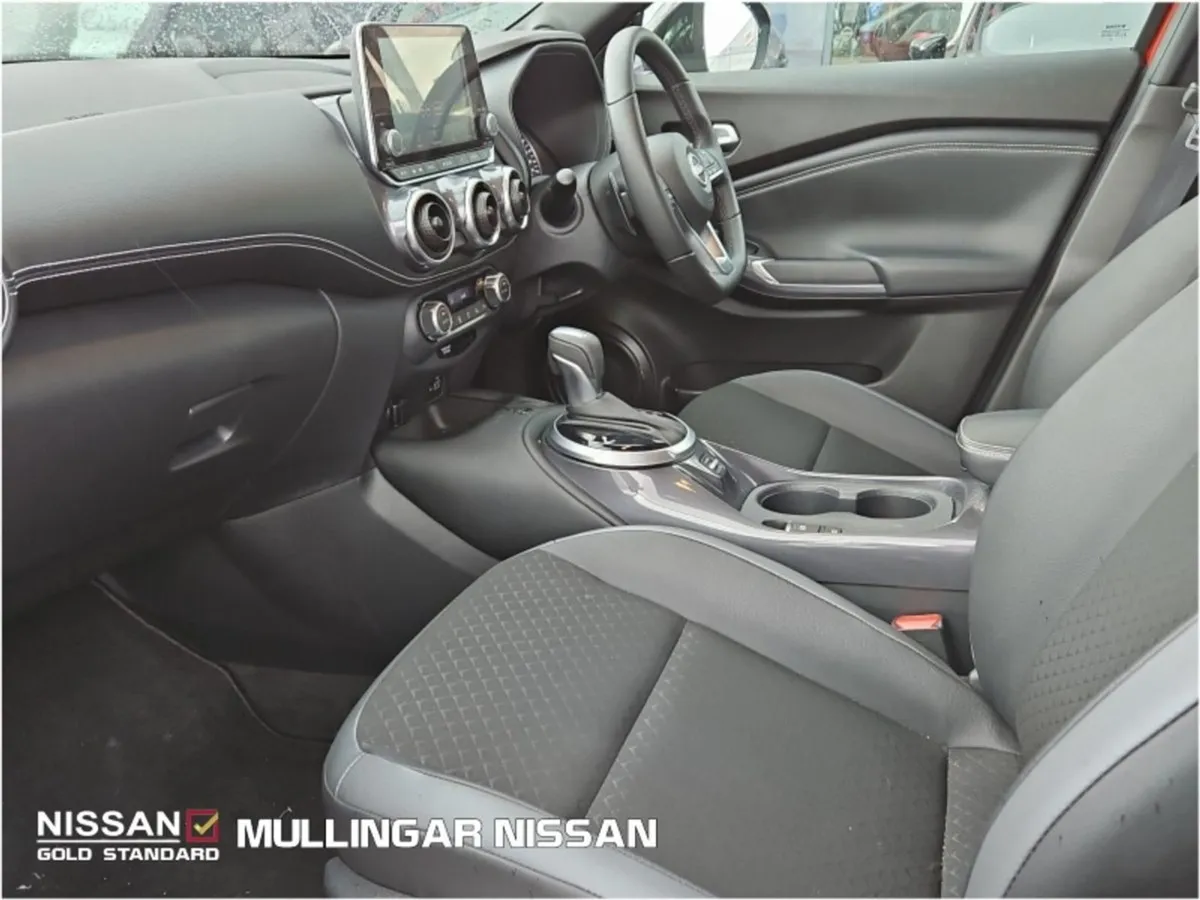 Nissan Juke N-design 1.0 Petrol Auto - Check out - Image 4