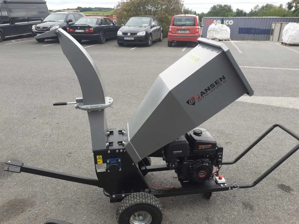 GTS 1500 E Wood Chipper  - Clontrac - Image 1