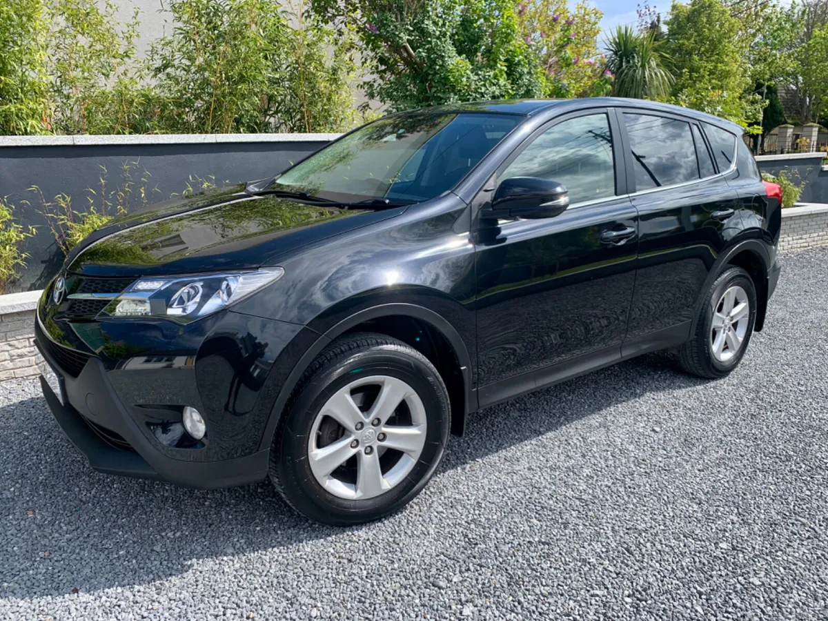 Toyota RAV4 2015 D4D - Image 1