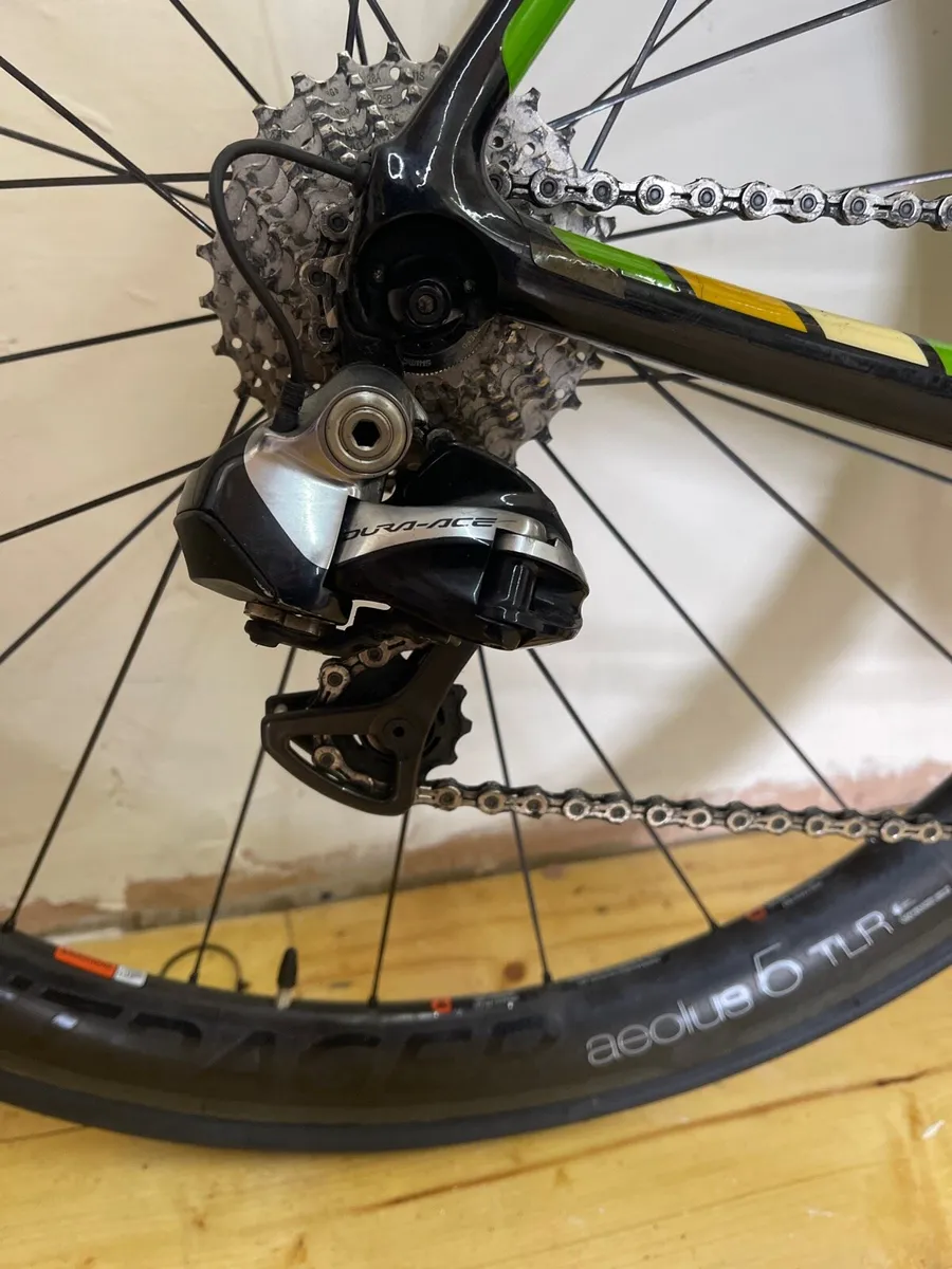 Madone 7s Di2  Dura Ace - Image 2