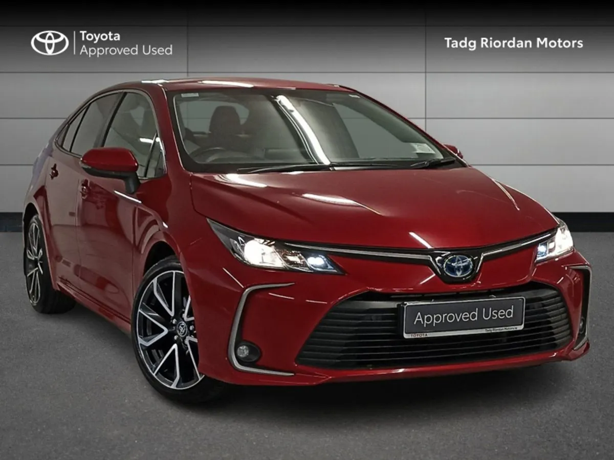 Toyota Corolla Hybrid SOL Saloon  price Reduction - Image 1