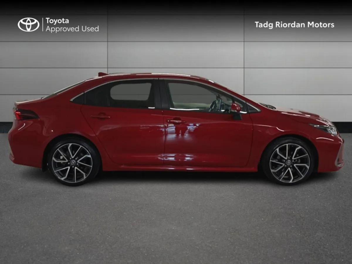 Toyota Corolla Hybrid SOL Saloon  price Reduction - Image 3