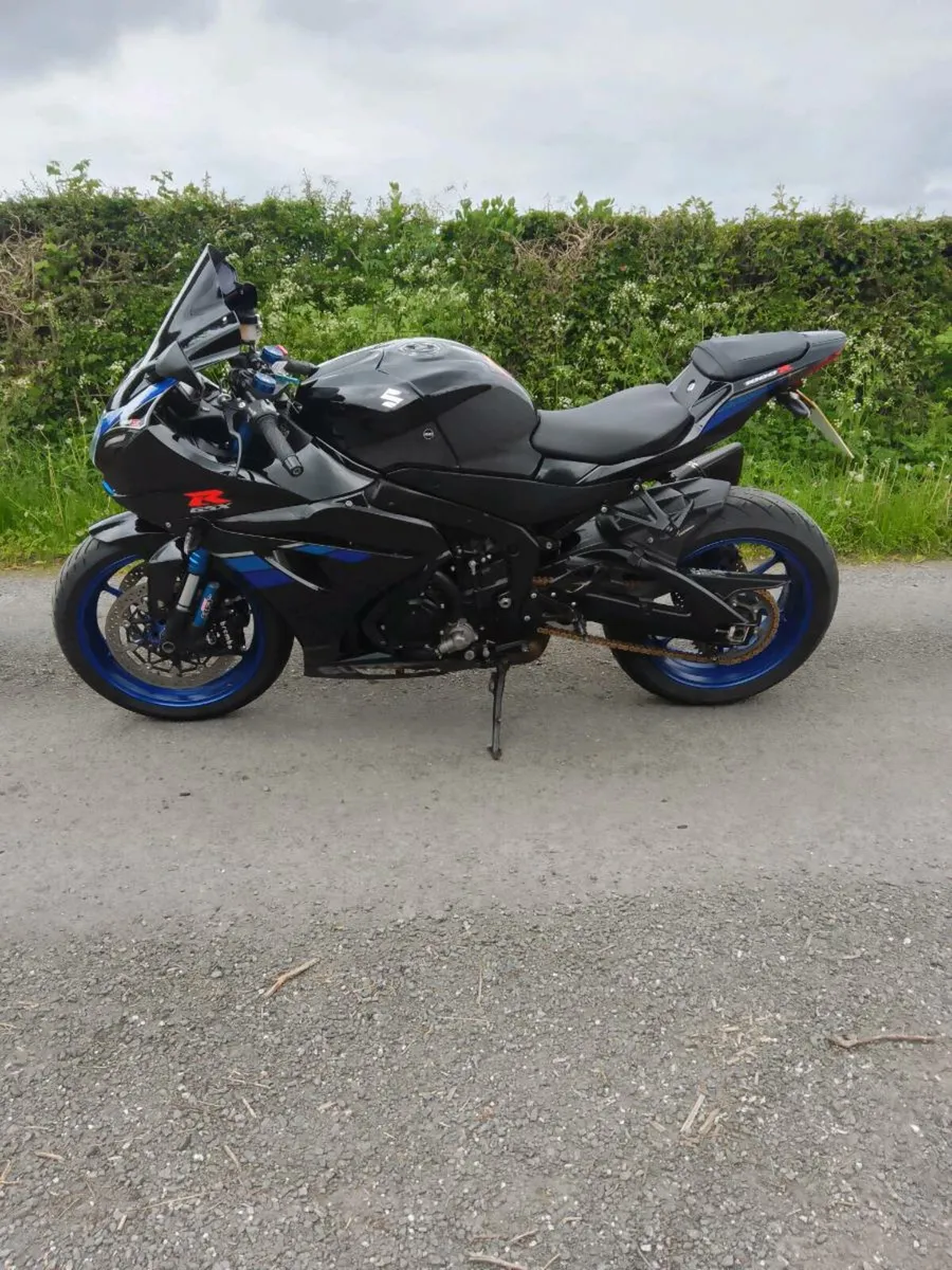 GSXR 1000R 2917 - Image 1