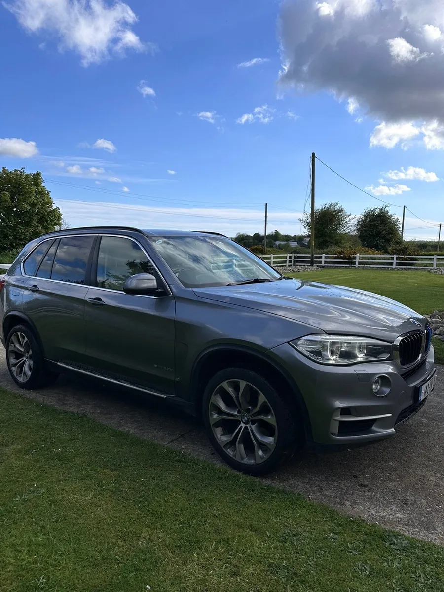 BMW X5 sport  2014 7seater - Image 3