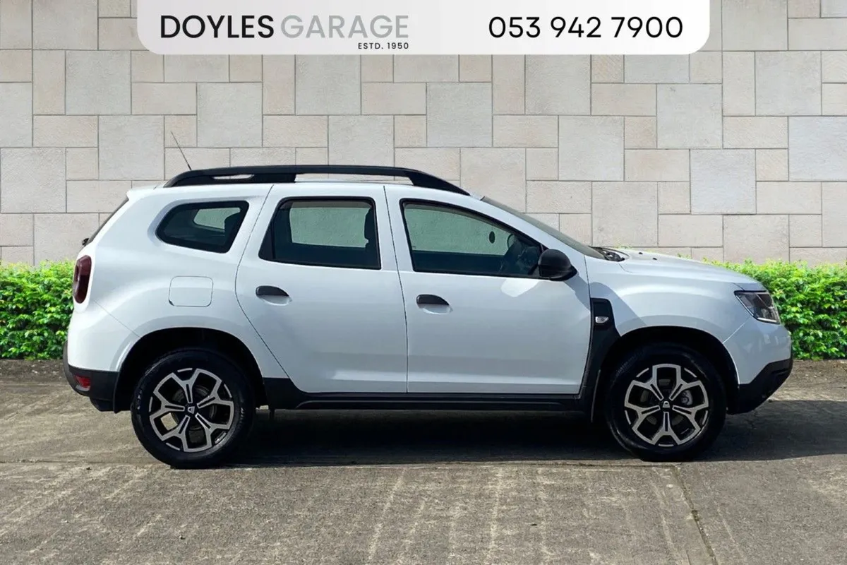 Dacia Duster Essential 1.5 Blue DCi Diesel 115bhp - Image 2
