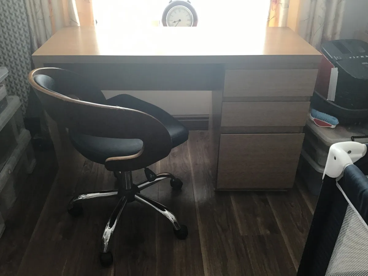 Office desk and swivel chair for sale in Co. Dublin for €80 on DoneDeal