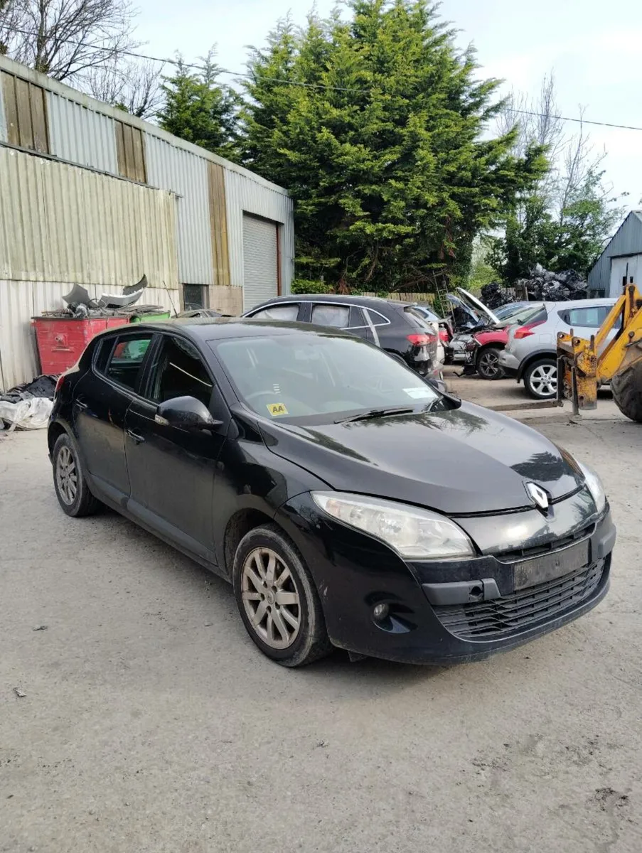 Breaking Renault megane 2012 diesel - Image 1