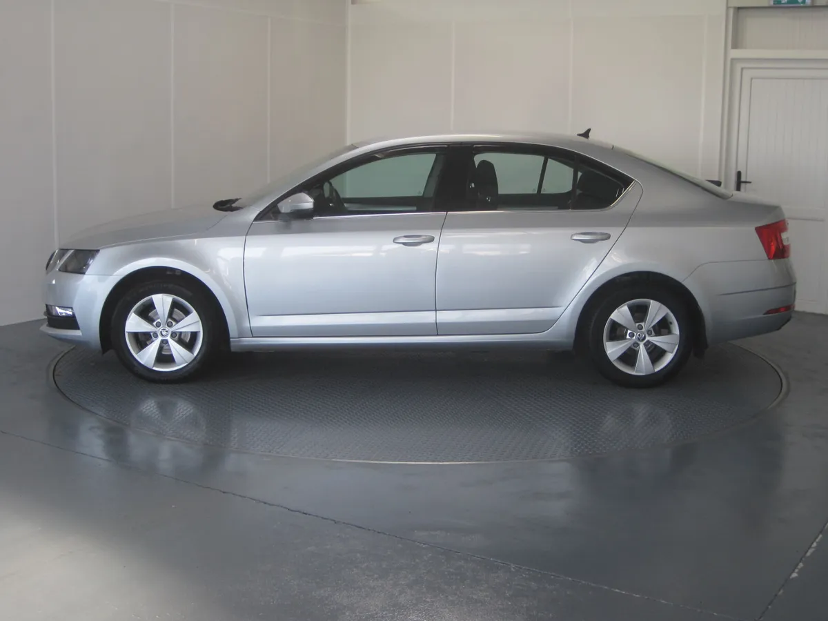 2019 Skoda Octavia 1.6 TDI Automatic SE Technology - Image 4