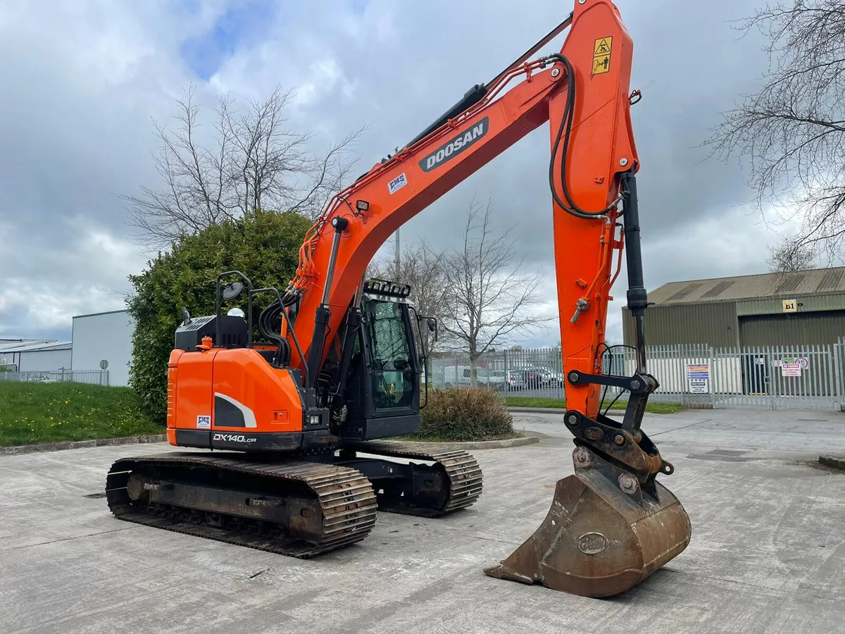 2019 Doosan DX140 LCR-5 - Image 4