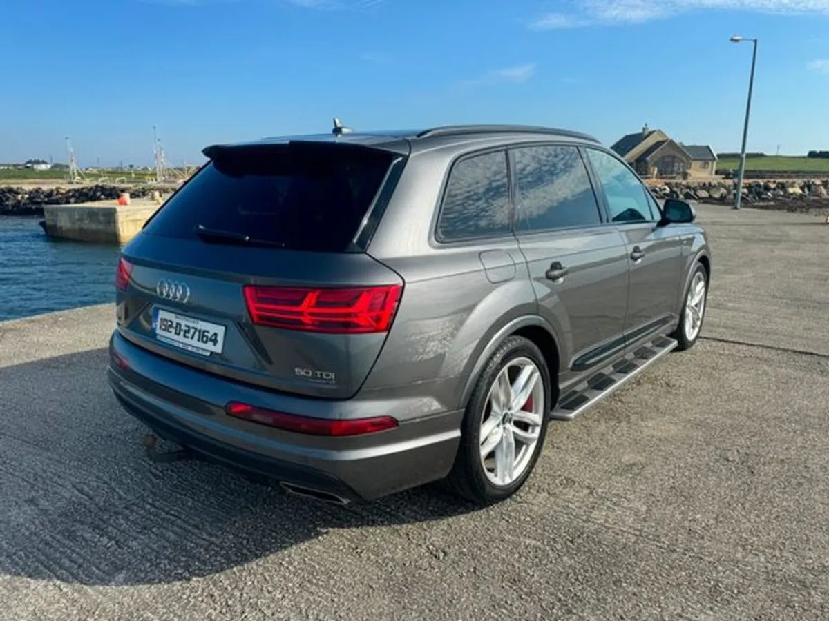 Audi Q7 3.0tdi Sline Quattro 286PS 7 Seats Automa - Image 3