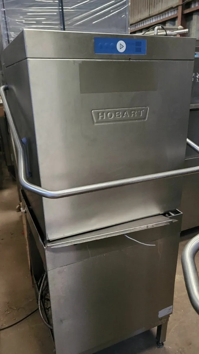 Hobart AMXS 10A Dishwasher - Image 2