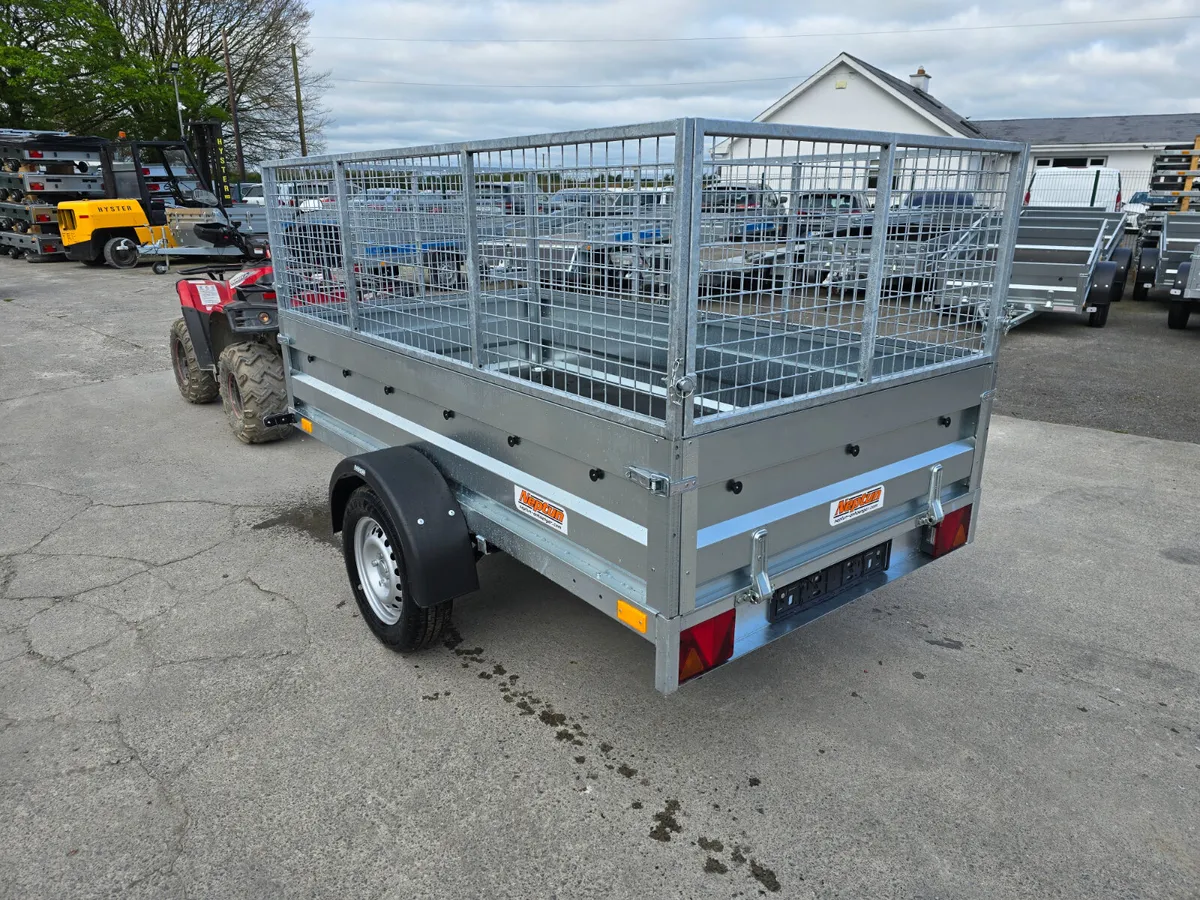 7ft8x4ft3 Trailer with mesh - Image 3