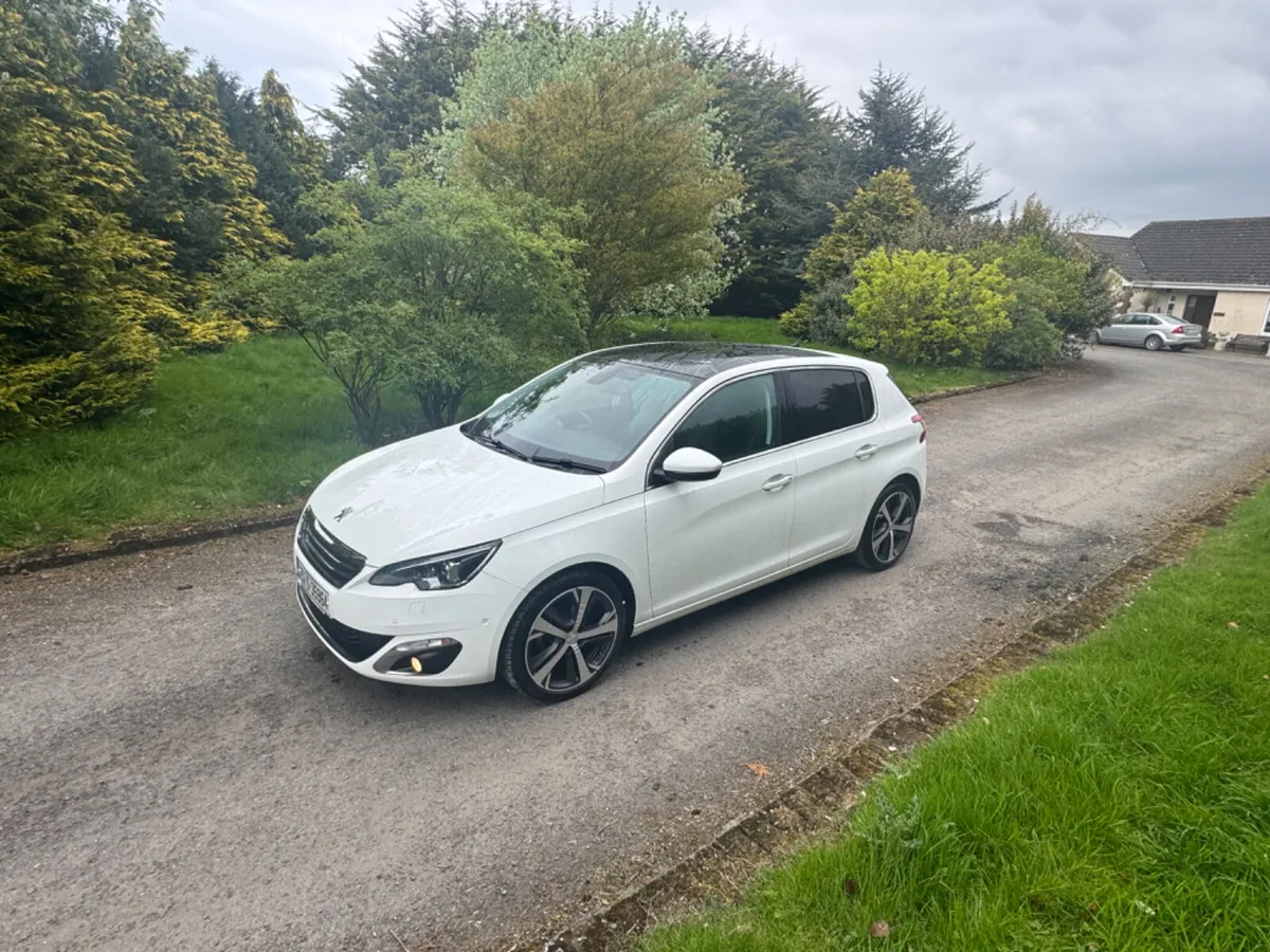 152 Peugeot 308 1.2 AUTO .. HIGH-SPEC - Image 4