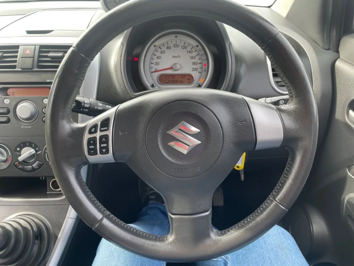 Suzuki Splash - 1.0 Petrol - Ideal Learner Car - Image 2