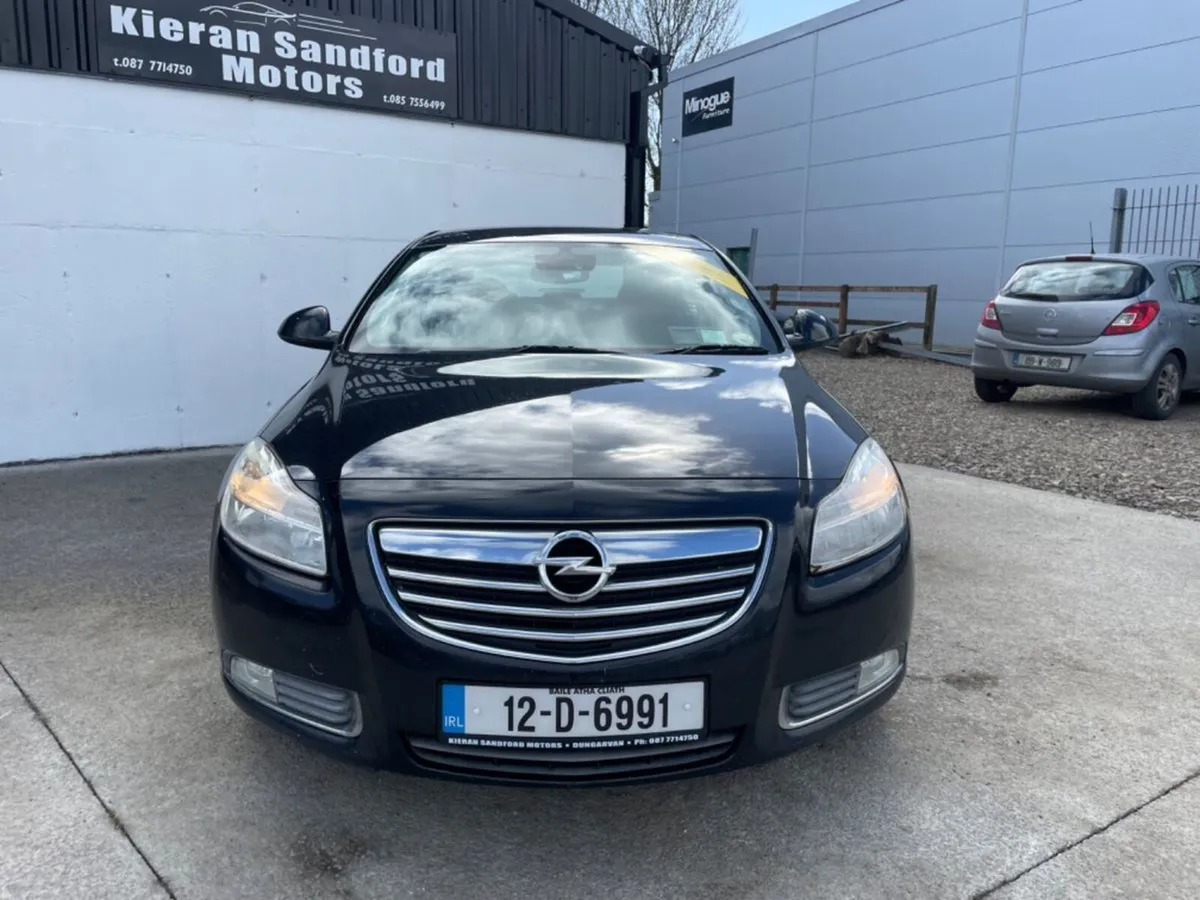 Opel Insignia - Diesel - NCT 01/26 - Image 3