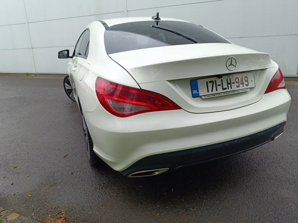 Mercedes-Benz CLA-Class CLA 180 D Urban 4dr Saloo - Image 3