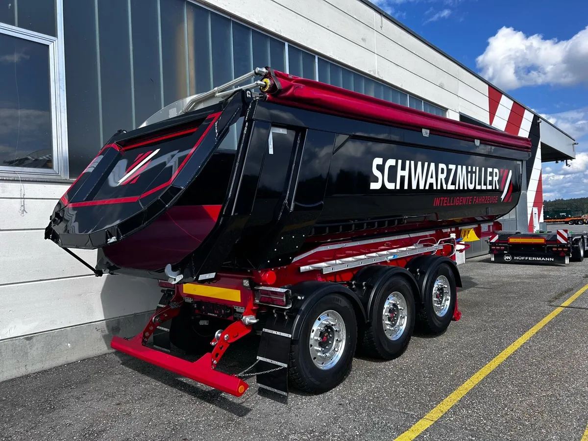 Schwarzmuller trailers now in Ireland - Image 1