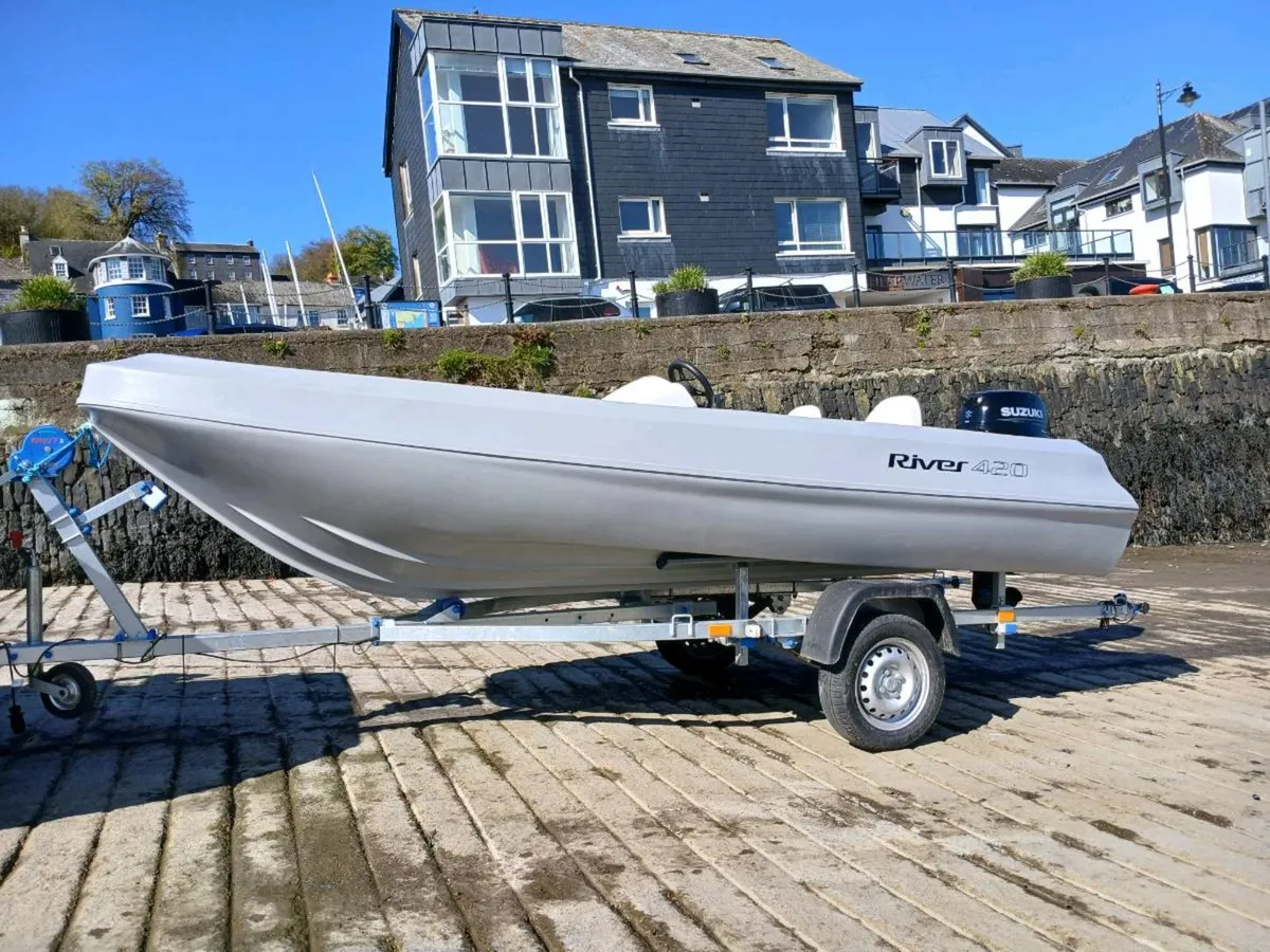 New 420 Sports Boat (special offer) - Image 4