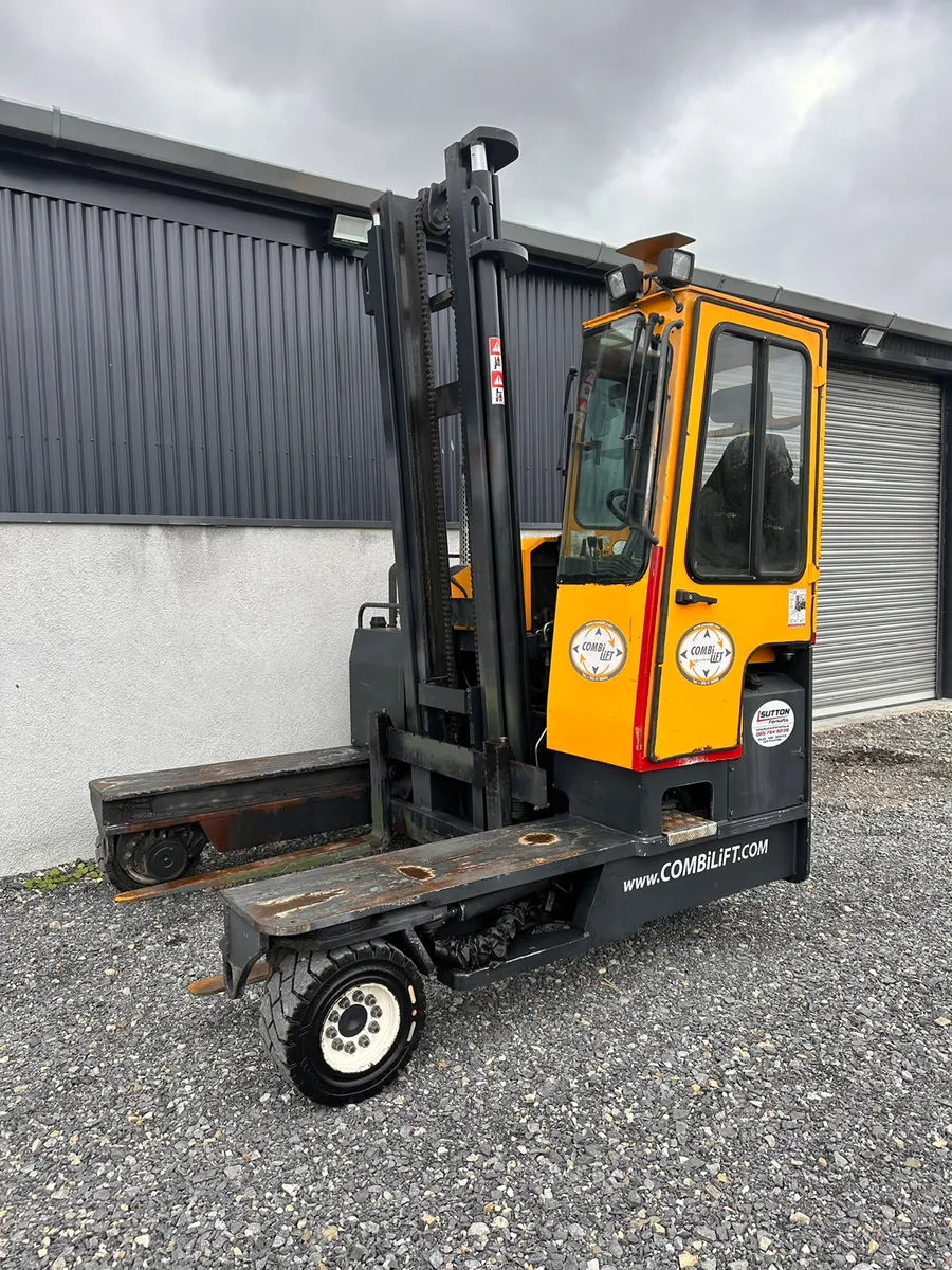 Combilift C4000 Forklift - Image 2