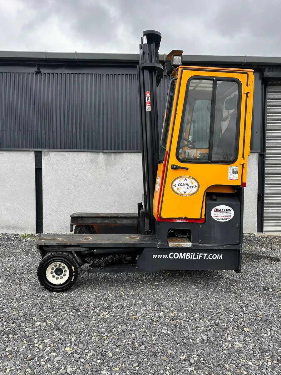 Combilift C4000 Forklift - Image 3