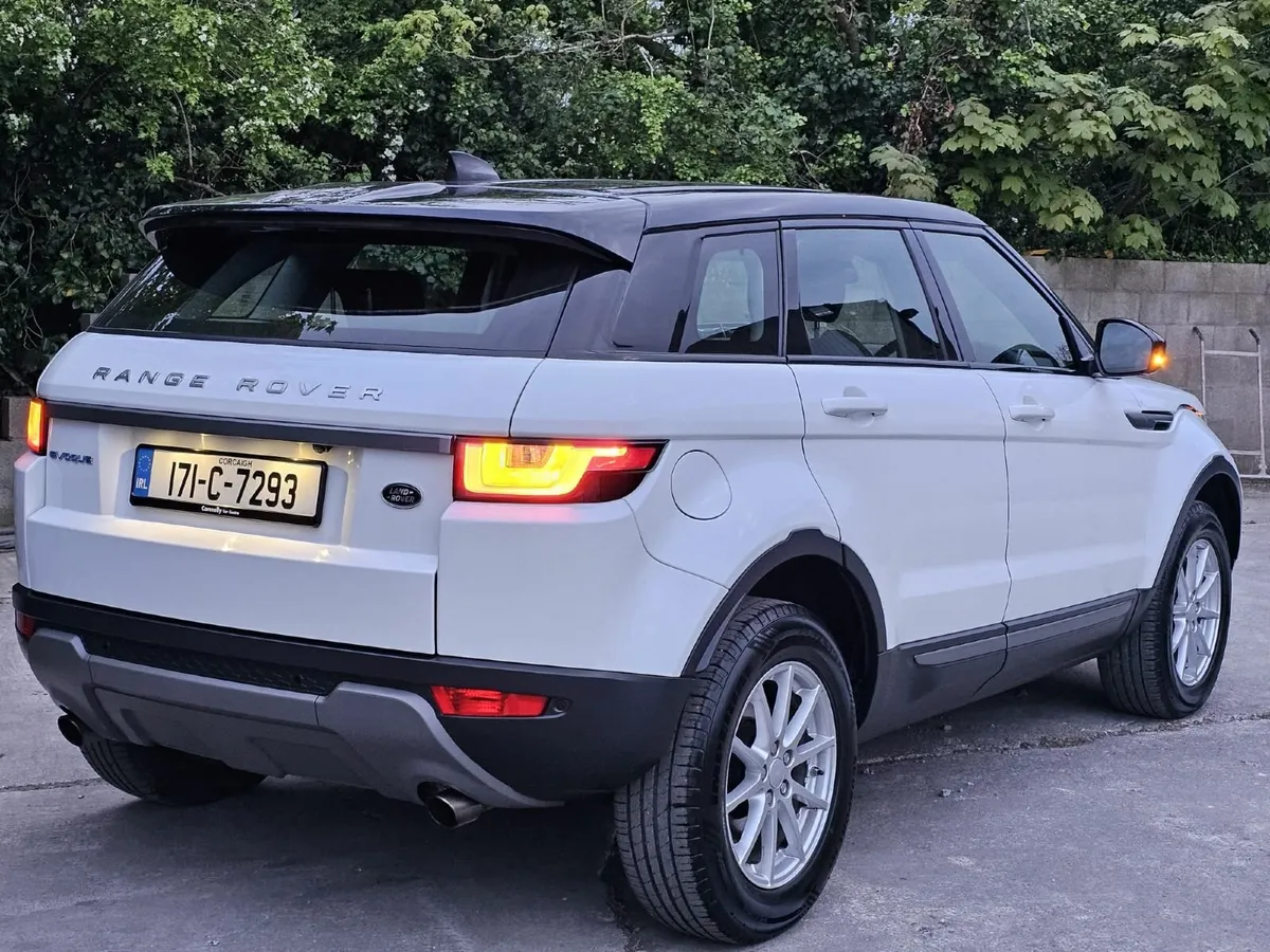 2017 LANDROVER EVOKE PURE, DIESEL          €11990 - Image 1