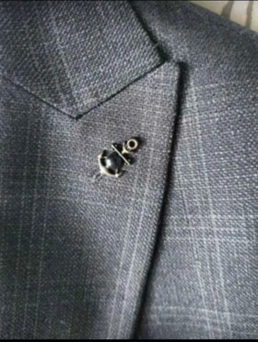 3 Piece Suit For Men Navy 46R TRAVIS Bennetti - Image 3