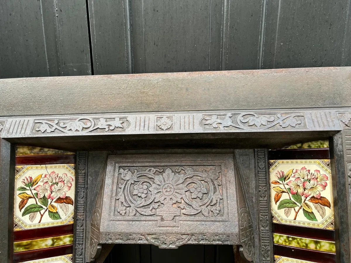 Antique Cast Iron Fireplace for sale in Co. Cork for €120 on DoneDeal