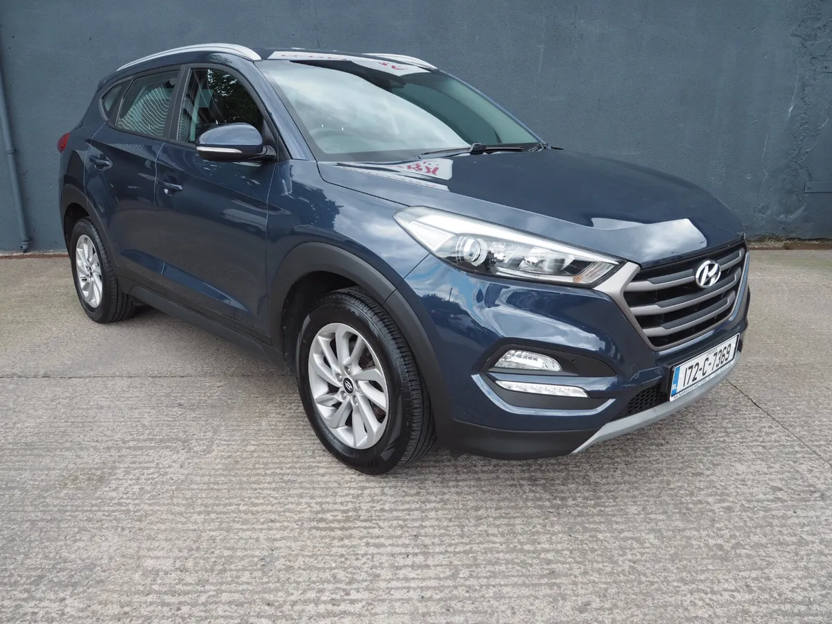 Hyundai Tucson Auto Low Mileage Huge Spec! - Image 3