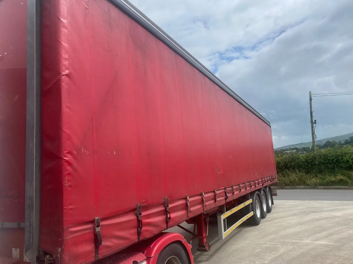 2010 Montracon 13.6 curtainside trailer - Image 2