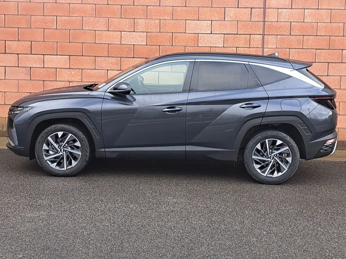 Hyundai Tucson Executive Plus 1.6 Diesel. for sale in Co. Offaly for € ...