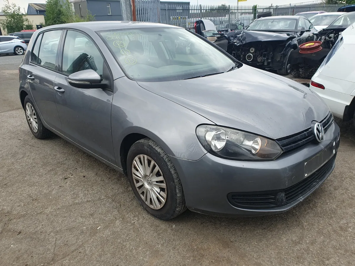 09 VOLKSWAGEN GOLF  1.6 P (BSE) FOR BREAKING - Image 1