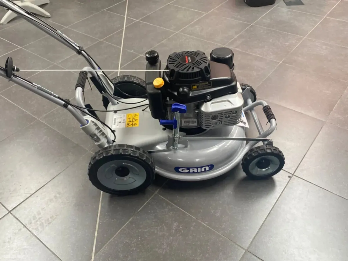 Professional GRIN mulching lawnmowers - Image 2